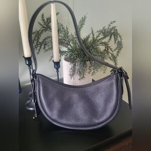 Coach Luna Black Shoulder Bag